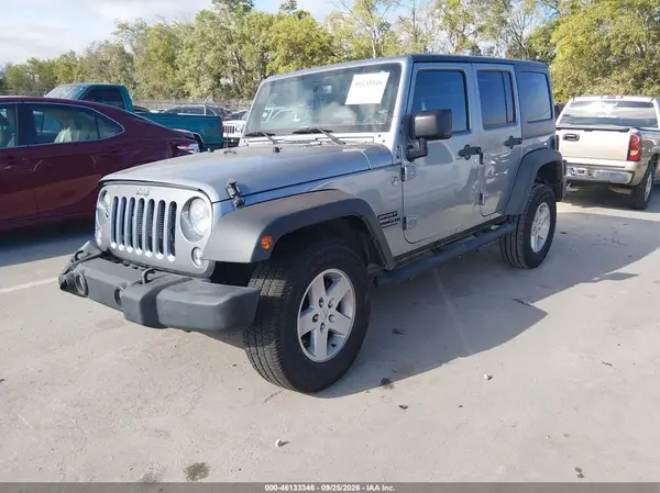 1C4BJWDG6HL657895 — 2017 Jeep Wrangler, фото 2 с аукциона IAAI 08.10.2026, Передняя часть справа
