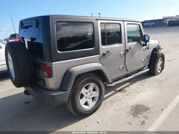 1C4BJWDG6HL657895 — 2017 Jeep Wrangler, фото 4 с аукциона IAAI 08.10.2026, Передняя часть справа