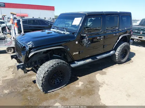 1C4HJXDGXJW238243 — 2018 Jeep Wrangler, фото 2 с аукциона IAAI, Опрокидывание