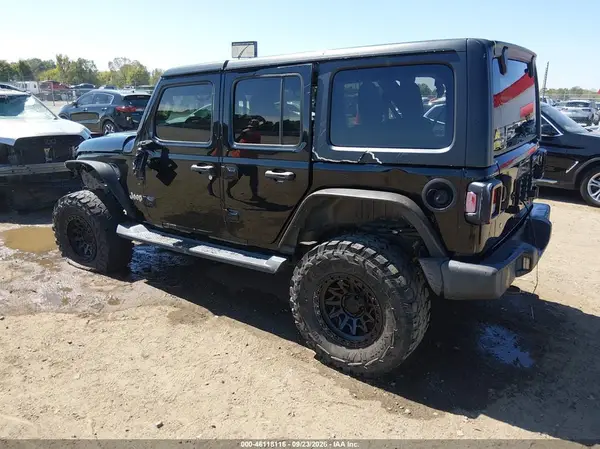 1C4HJXDGXJW238243 — 2018 Jeep Wrangler, фото 3 с аукциона IAAI, Опрокидывание
