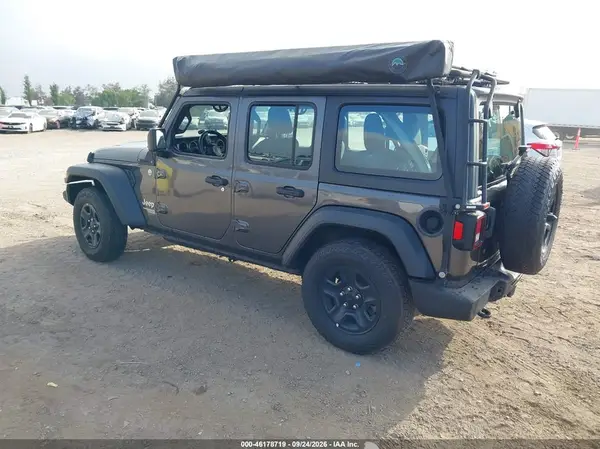 1C4HJXDG1JW139293 — 2018 Jeep Wrangler, фото 3 с аукциона IAAI 12.10.2026, Нет повреждений