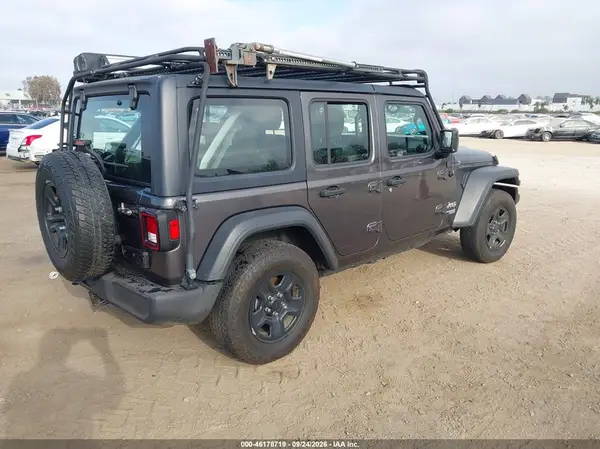 1C4HJXDG1JW139293 — 2018 Jeep Wrangler, фото 4 с аукциона IAAI 12.10.2026, Нет повреждений