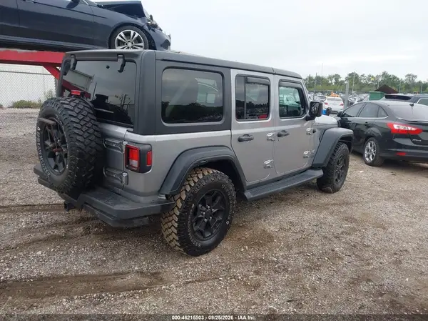 1C4HJXDG7JW187901 — 2018 Jeep Wrangler, фото 4 с аукциона IAAI, Задняя часть