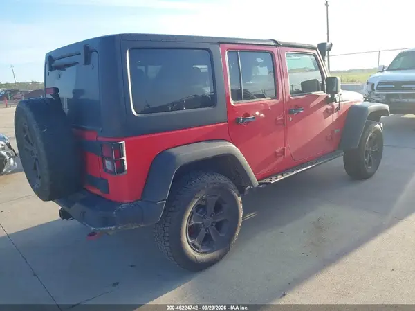 1C4HJWFG7JL817943 — 2018 Jeep Wrangler, фото 4 с аукциона IAAI, Передняя часть