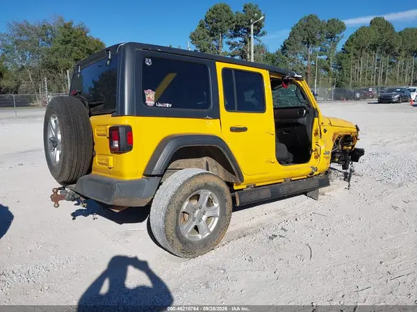 1C4HJXDN2LW142575 — 2020 Jeep Wrangler, фото 4 с аукциона IAAI, Передняя часть
