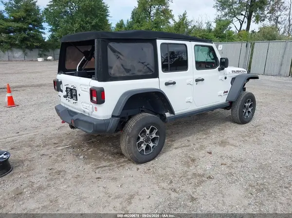 1C4JJXFM9MW725880 — 2021 Jeep Wrangler, фото 4 с аукциона IAAI, Задняя часть