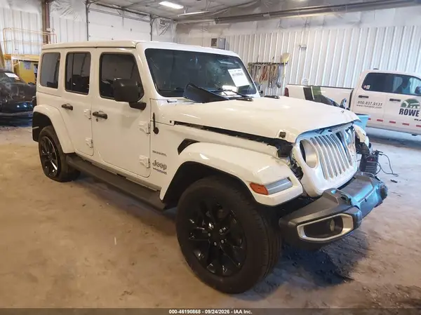 1C4JJXP67NW271131 — 2022 Jeep Wrangler, Передняя часть (Front End), фото до ремонта