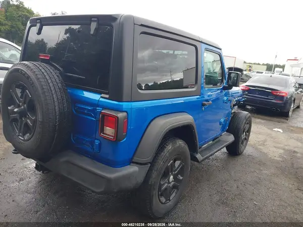 1C4GJXAN3NW149926 — 2022 Jeep Wrangler, фото 4 с аукциона IAAI, Передняя часть