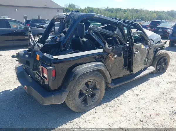 1C4HJXEG8PW578207 — 2023 Jeep Wrangler, фото 4 с аукциона IAAI, Биологическая или химическая опасность