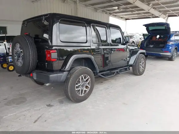 1C4PJXEG3RW366202 — 2024 Jeep Wrangler, фото 4 с аукциона IAAI, Передняя часть слева