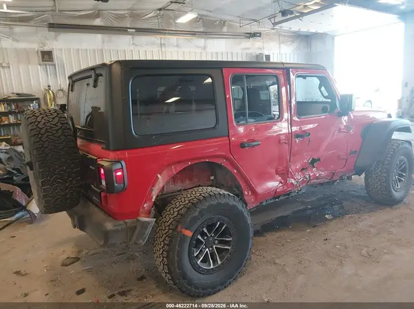 1C4RJXDG5RW261848 — 2024 Jeep Wrangler, фото 4 с аукциона IAAI, Правый бок