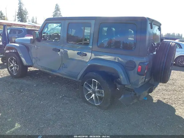 1C4RJXN62RW162426 — 2024 Jeep Wrangler, фото 3 с аукциона IAAI, Задняя часть