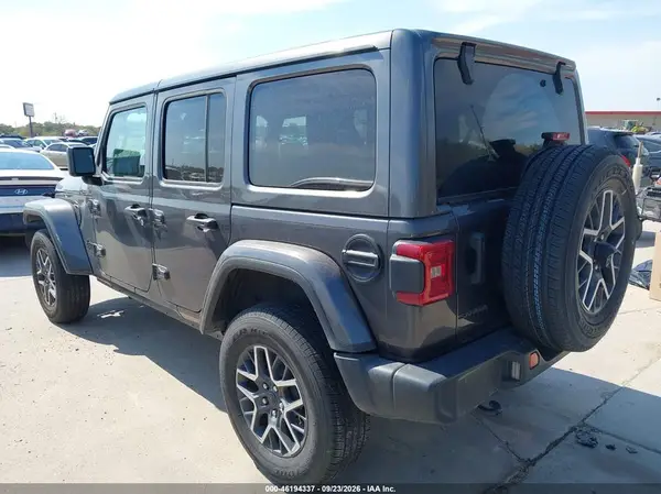 1C4PJXEN6SW589290 — 2025 Jeep Wrangler, фото 3 с аукциона IAAI, Механические повреждения