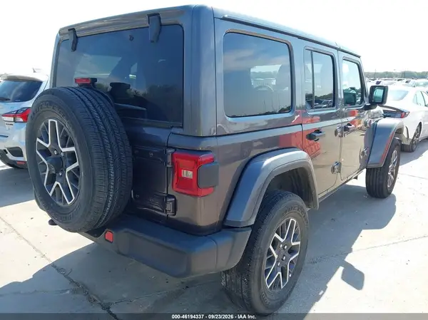 1C4PJXEN6SW589290 — 2025 Jeep Wrangler, фото 4 с аукциона IAAI, Механические повреждения