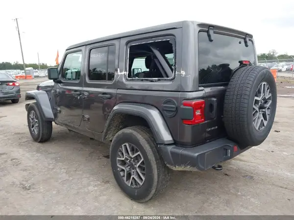 1C4PJXEN5SW592455 — 2025 Jeep Wrangler, фото 3 с аукциона IAAI 02.10.2026, Левый бок