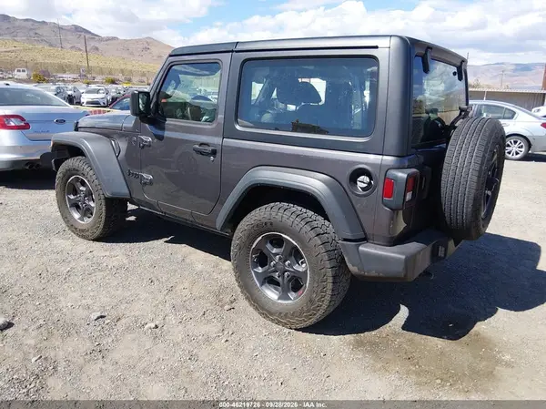 1C4PJXAN8SW620674 — 2025 Jeep Wrangler, фото 3 с аукциона IAAI, Передняя часть слева