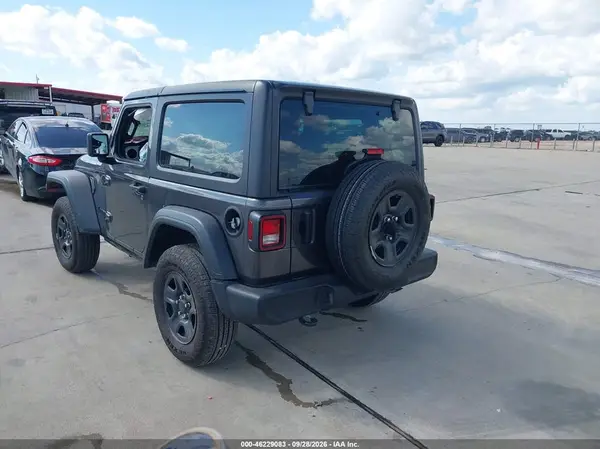 1C4PJXAN3TW160308 — 2026 Jeep Wrangler, фото 3 с аукциона IAAI, Передняя часть