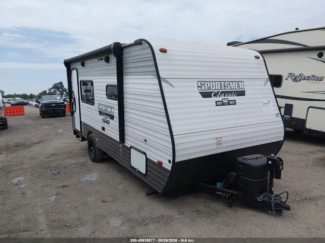 2022 K-z Inc Travel Trailer VIN 4EZTK1813N4120643 фото 1