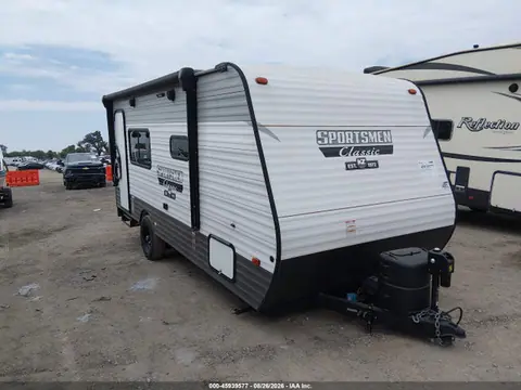 4EZTK1813N4120643 — 2022 K-Z Inc Travel Trailer, Град (Hail), фото до ремонта