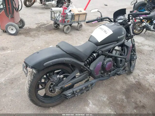 JKAENEC11PDA06589 — 2023 Kawasaki EN650 C, фото 4 с аукциона IAAI 30.09.2026, Правый бок