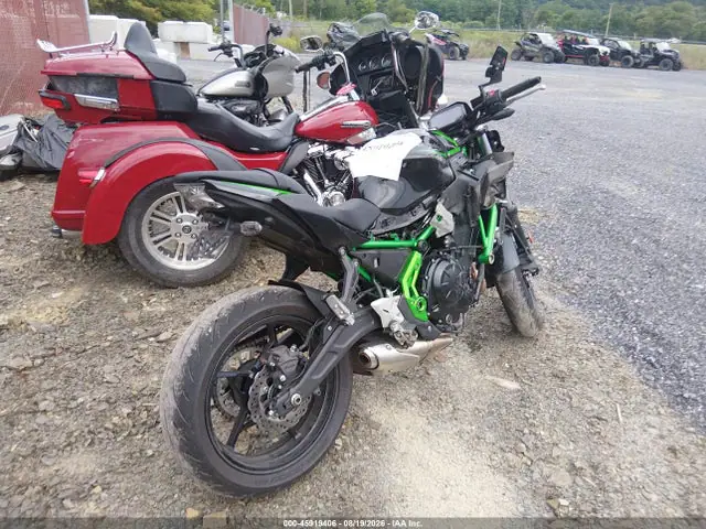 ML5EREN15SDAE3991 — 2025 Kawasaki ER650 N, фото 4 с аукциона IAAI 29.09.2026, Передняя часть