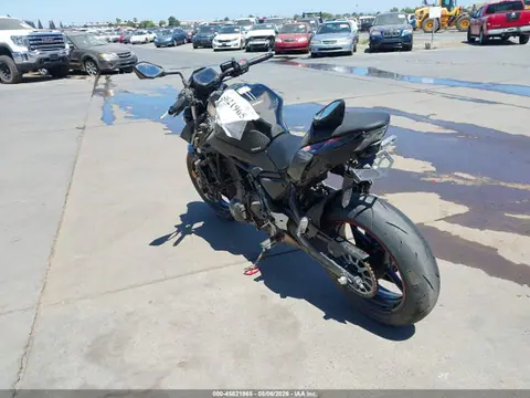 2025 Kawasaki Er650 P VIN ML5EREP18SDAE8342 фото 3