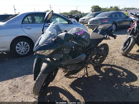 2018 Kawasaki EX400 VIN JKAEXKG12JDA07339 фото 2