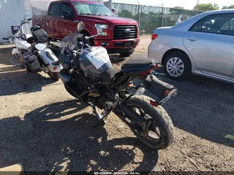 2018 Kawasaki EX400 VIN JKAEXKG12JDA07339 фото 3