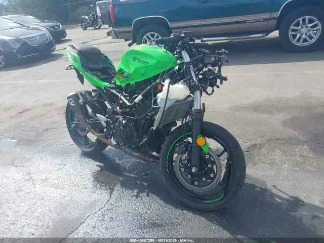 2023 Kawasaki EX400 VIN JKAEXKG14PDAS0487 фото 1
