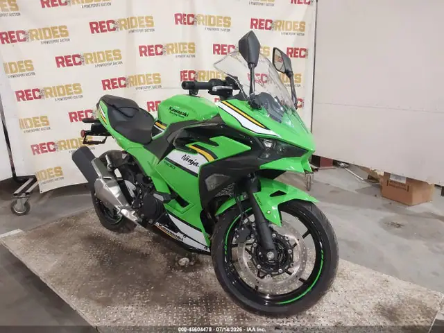 ML5EXGJ19SDA69585 — 2025 Kawasaki EX500 A/B, Левый бок (Left Side), фото до ремонта