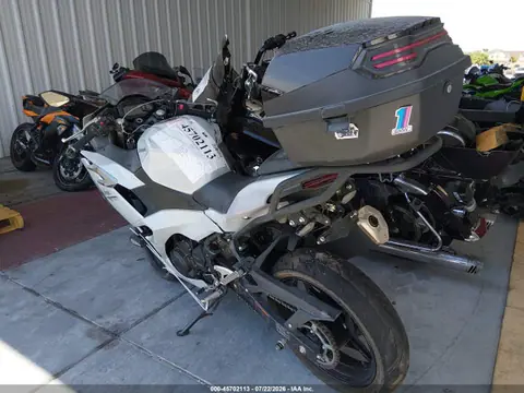 2025 Kawasaki EX500 VIN ML5EXGG14SDA67590 фото 3