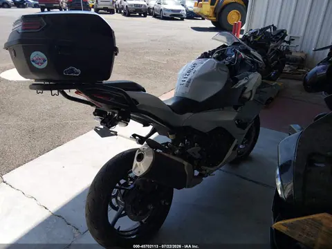 2025 Kawasaki EX500 VIN ML5EXGG14SDA67590 фото 4