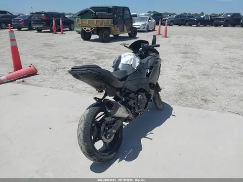 2025 Kawasaki EX500 VIN ML5EXGG12SDA67121 фото 4