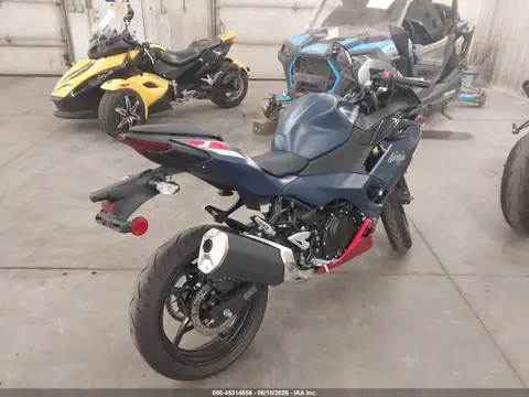 2026 Kawasaki EX500 VIN ML5EXGG1XTDA75338 фото 4