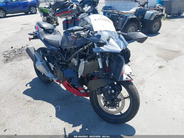ML5EXGG17TDA79170 — 2026 Kawasaki EX500, Повреждения со всех сторон (All Over), фото до ремонта