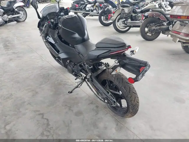 ML5EXGG17TDA80383 — 2026 Kawasaki EX500, фото 3 с аукциона IAAI 30.09.2026, Правый бок