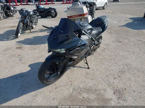 2026 Kawasaki EX500 VIN ML5EXGG17TDA72901 фото 2