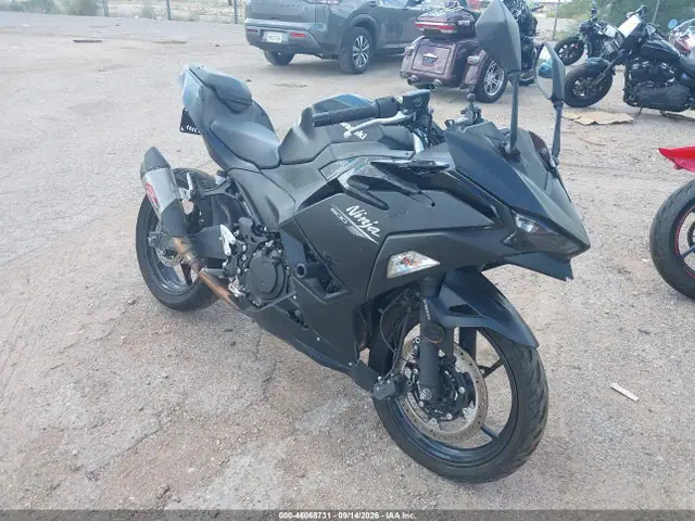 ML5EXGG19TDA91871 — 2026 Kawasaki EX500, Передняя часть (Front End), фото до ремонта