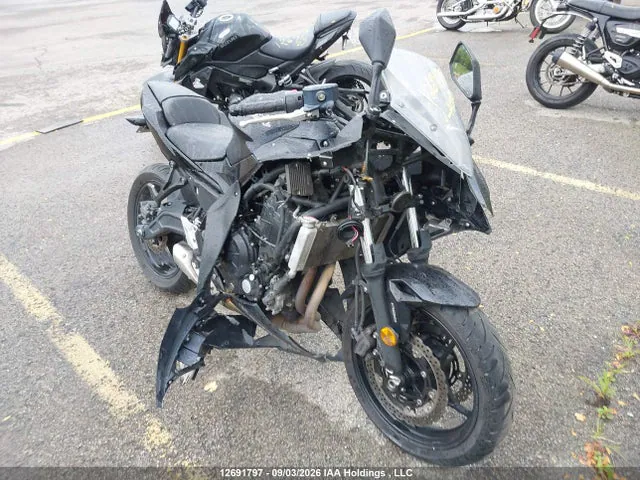 2017 Kawasaki Ex650 F VIN JKAEXEK15HDA00243 фото 1