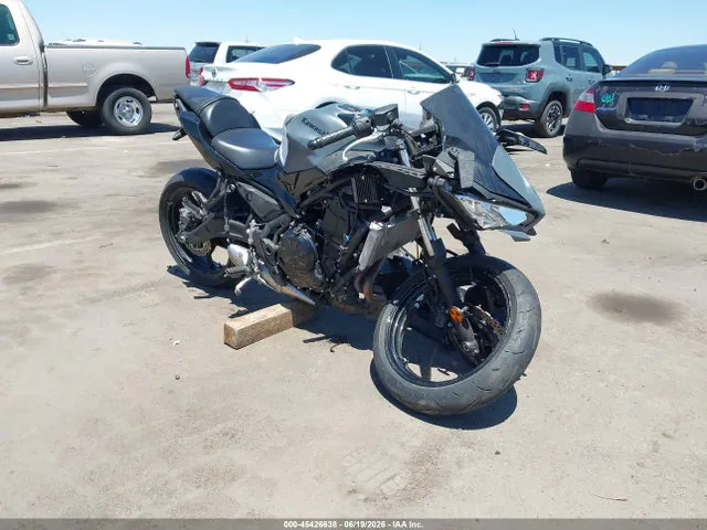 2024 Kawasaki Ex650 P VIN ML5EXEP18RDAC3215 фото 1