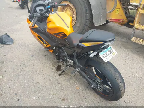 2025 Kawasaki Ex650 P VIN ML5EXEP19SDAF8447 фото 3