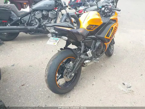 2025 Kawasaki Ex650 P VIN ML5EXEP19SDAF8447 фото 4