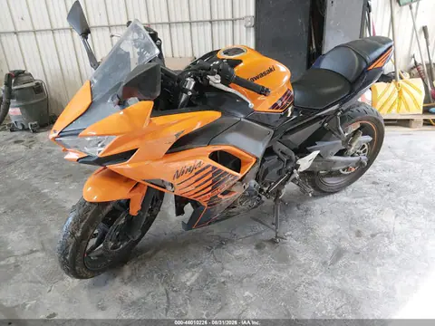 2025 Kawasaki Ex650 P VIN ML5EXEP10SDAE0113 фото 2