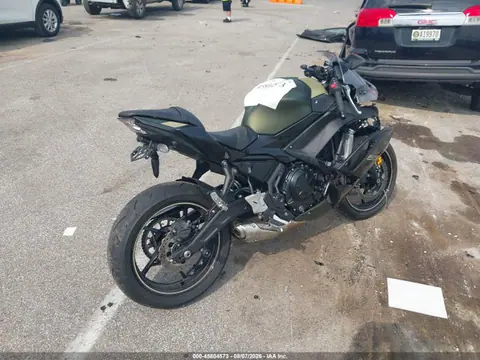 2024 Kawasaki Ex650 R VIN ML5EXER18RDAD5507 фото 4