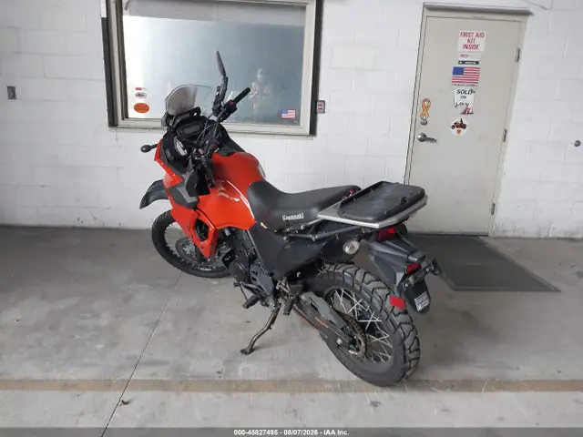 ML5KLEJ11NDA09517 — 2022 Kawasaki KL650 J, фото 3 с аукциона IAAI 30.09.2026, Левый и правый бока