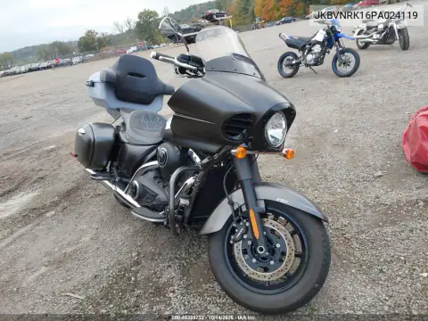 JKBVNRK16PA024119 — 2023 Kawasaki Vulcan, Левая сторона, фото до ремонта