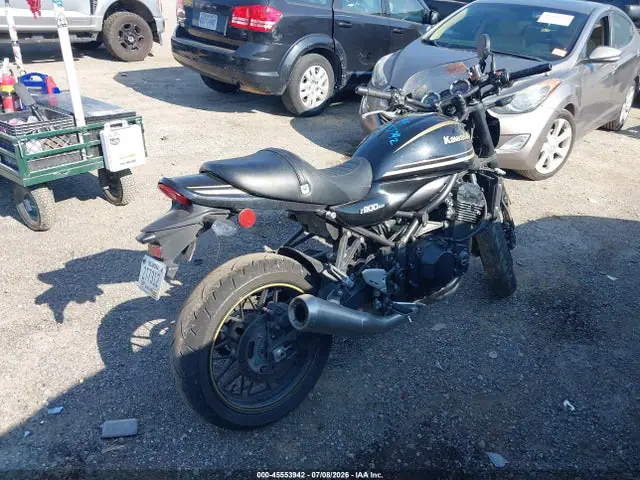 JKAZR2E15PA012492 — 2023 Kawasaki ZR900, фото 4 с аукциона IAAI 30.09.2026, Левый бок