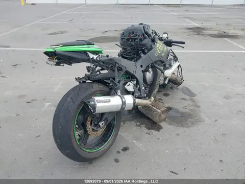 2015 Kawasaki Zx1000 K VIN JKAZXCK17FA012010 фото 4