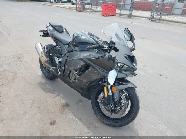 JKBZXXB16TA000722 — 2026 Kawasaki ZX1000, Левый бок (Left Side), фото до ремонта