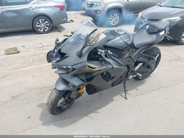 JKBZXXB16TA000722 — 2026 Kawasaki ZX1000, фото 2 с аукциона IAAI 13.10.2026, Левый бок